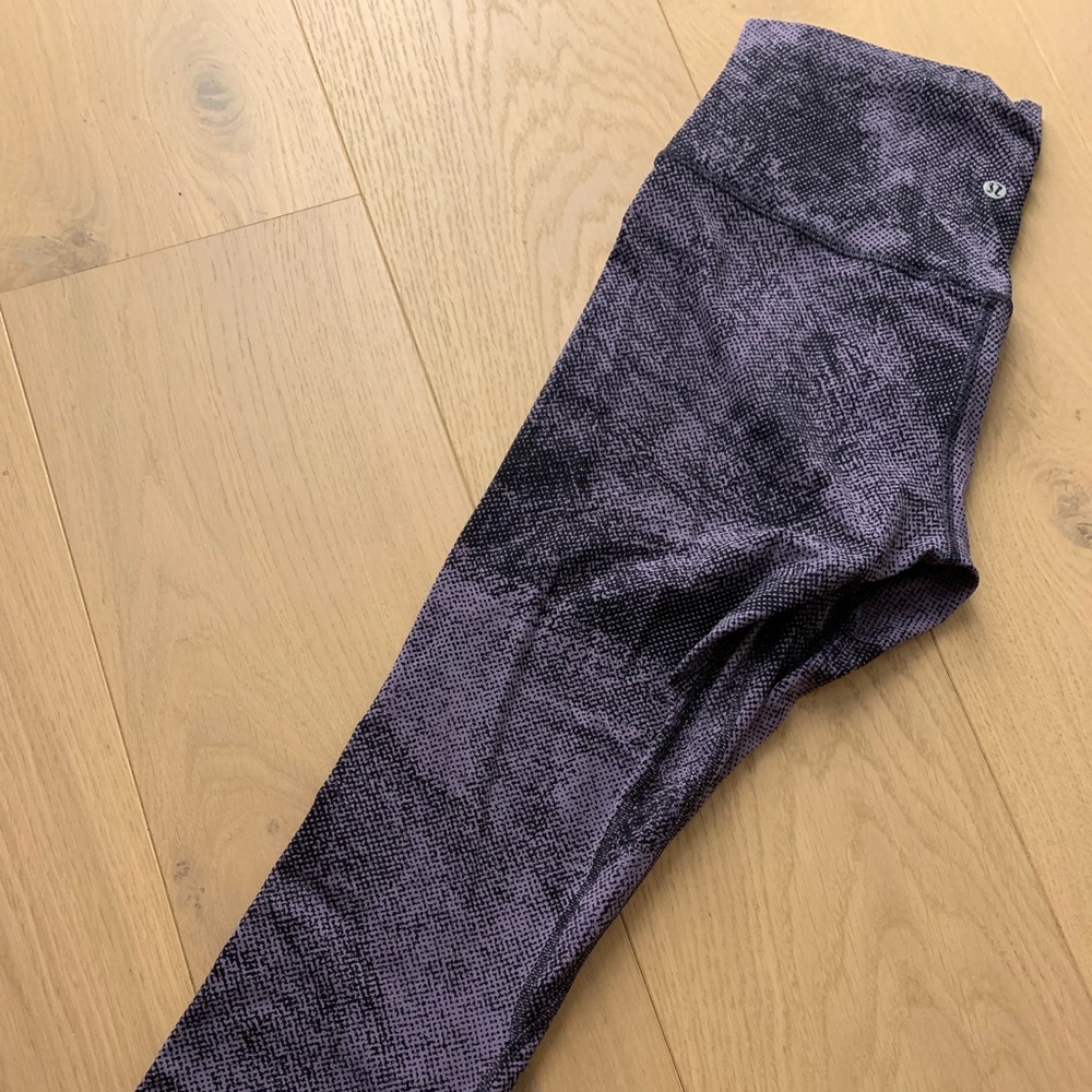 Lululemon Purple Dotted Align Crop Leggings (rare)